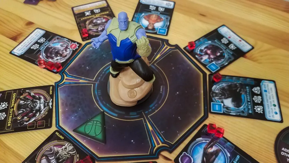 Thanos Rising review - Thanos figure