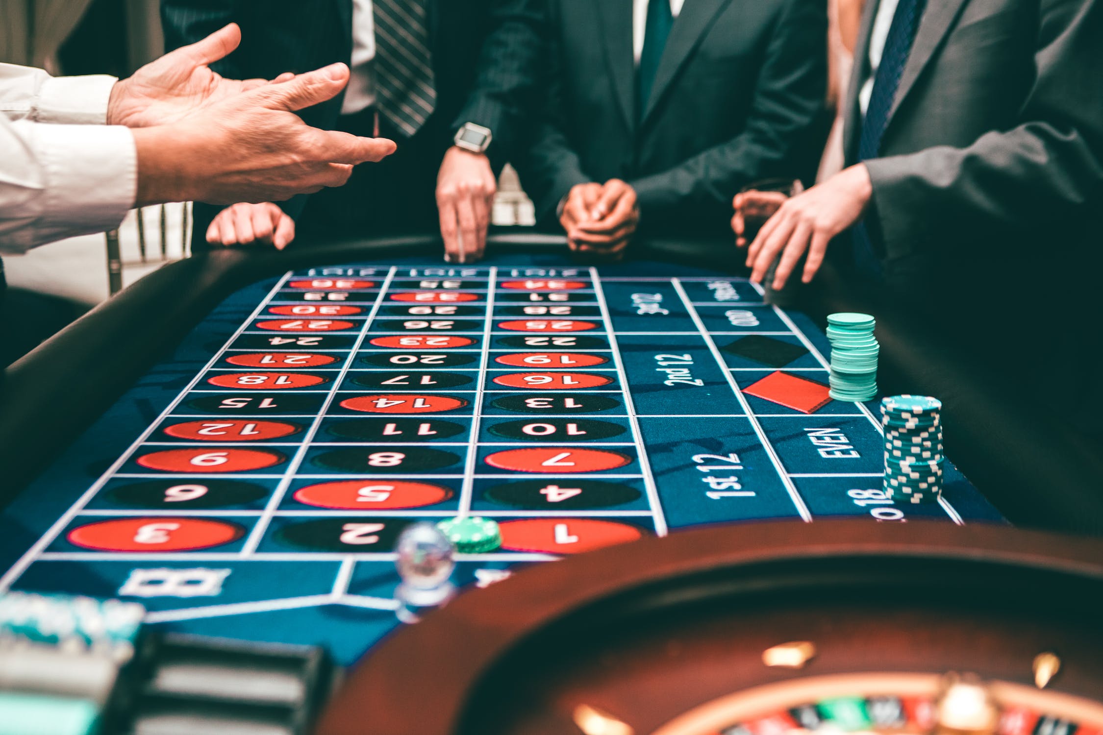 What Board Gamers Bring to the Live Casino?