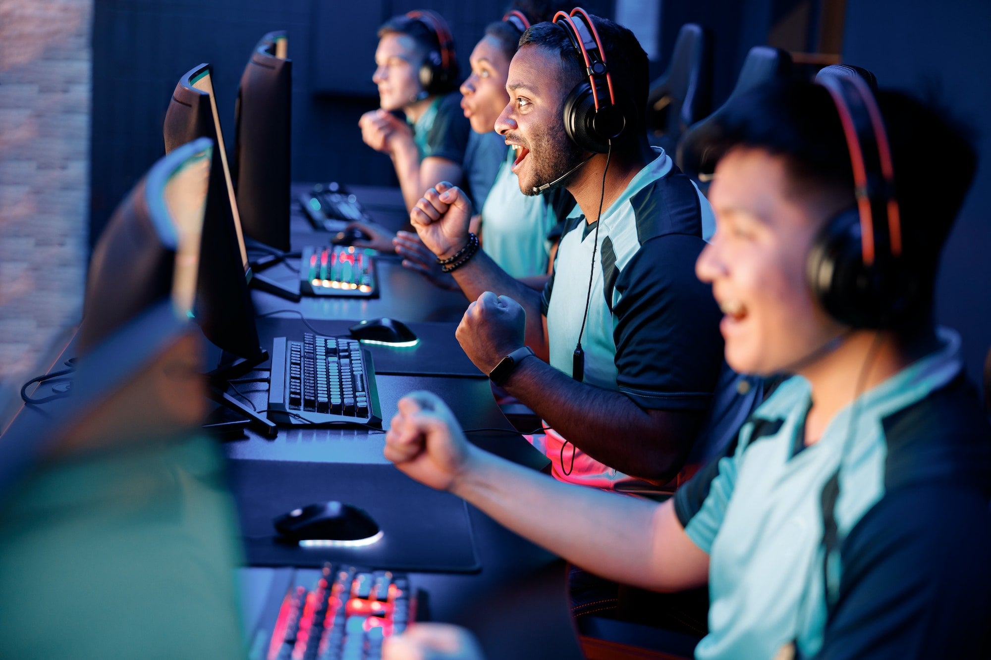 The Importance of Bonuses and Rewards in Online Gaming Platforms